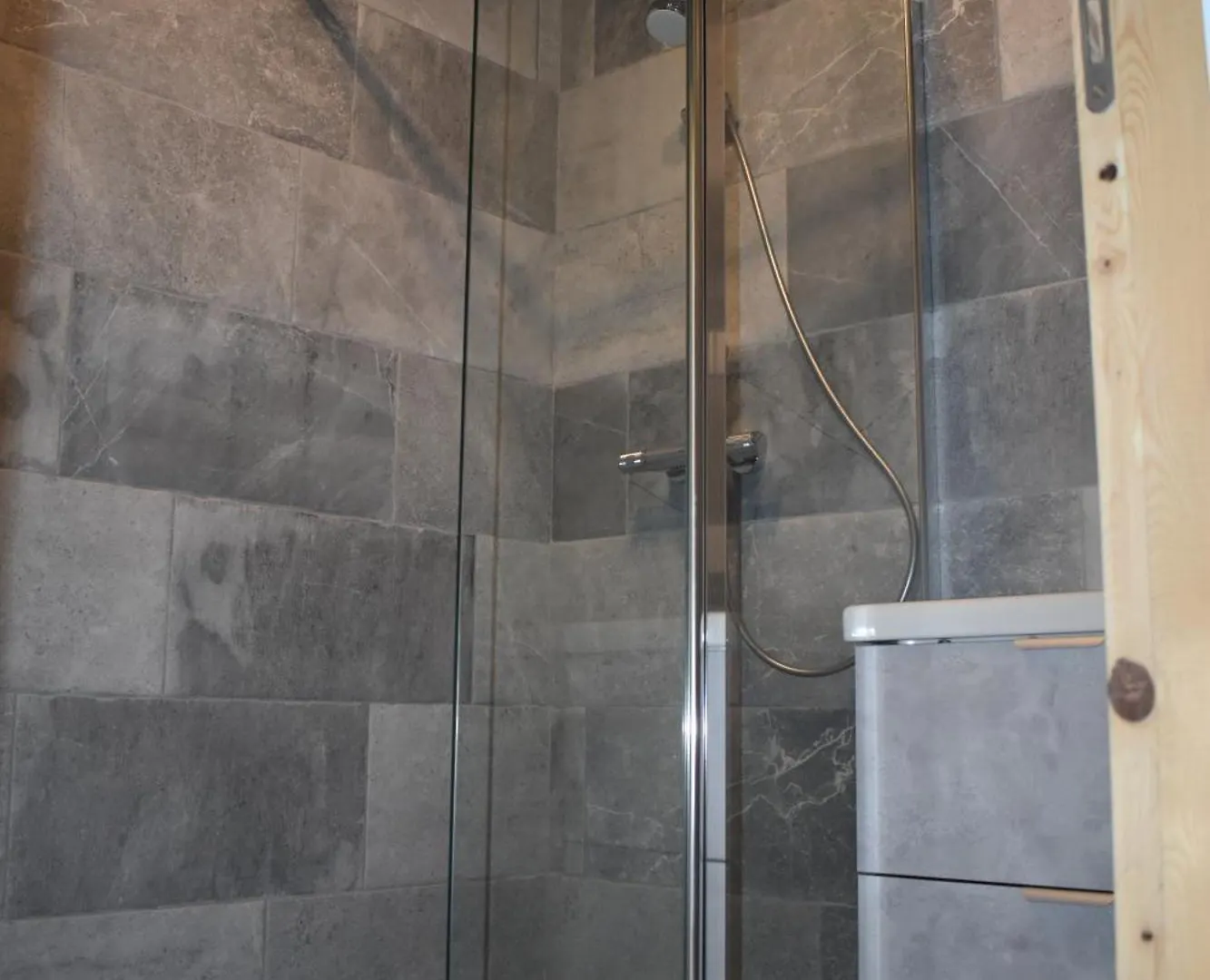 Guest house Chambre Platane Cadeac
